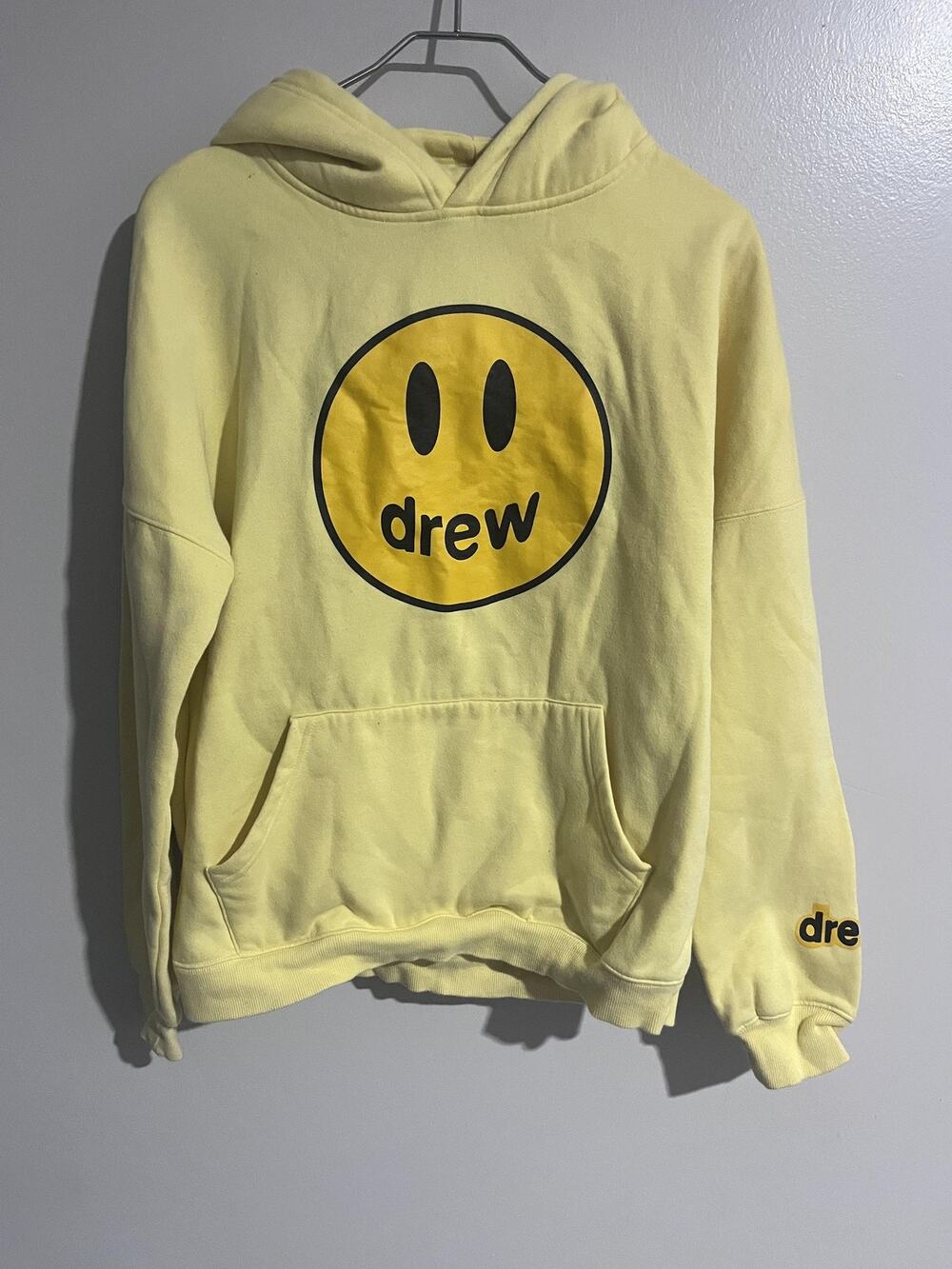 Drew House Hoodie Mens L Yellow Pullover Graphic Smiley Face Logo Front Print